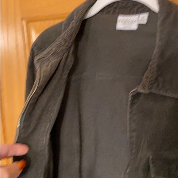 Olive green corduroy jacket - Picture 7 of 7